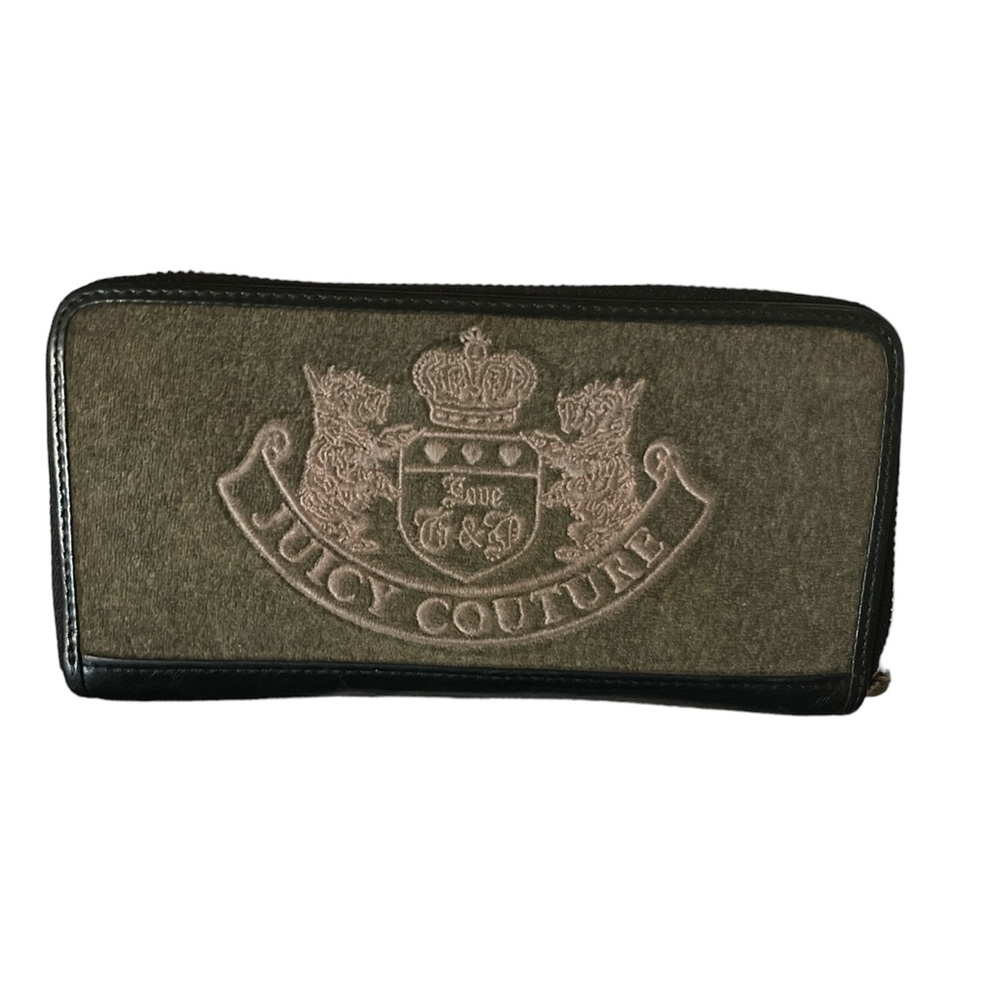 Preloved Juicy Couture Zipper Wallet